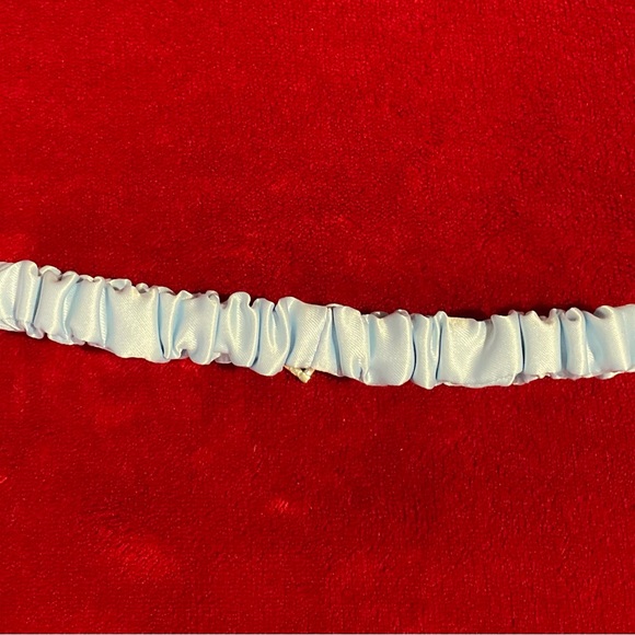 Cathy's Concepts Women's Blue with Rhinestone Heart Elastic Garter - Picture 4 of 6